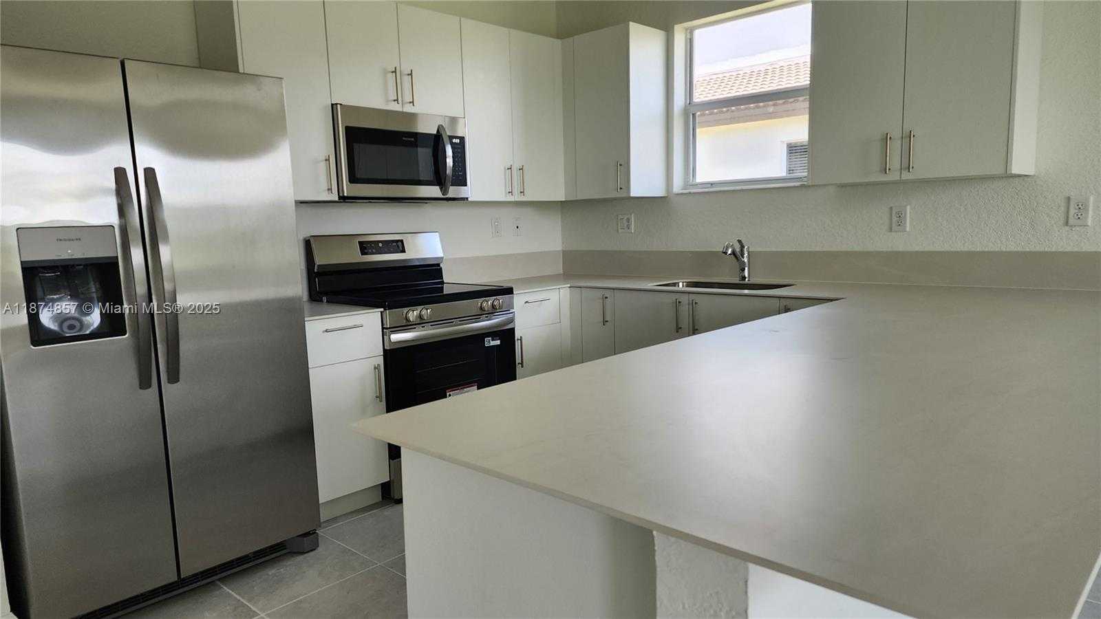 Small Image of 2965 SOUTH EAST 23RD AVE, Homestead Number 10