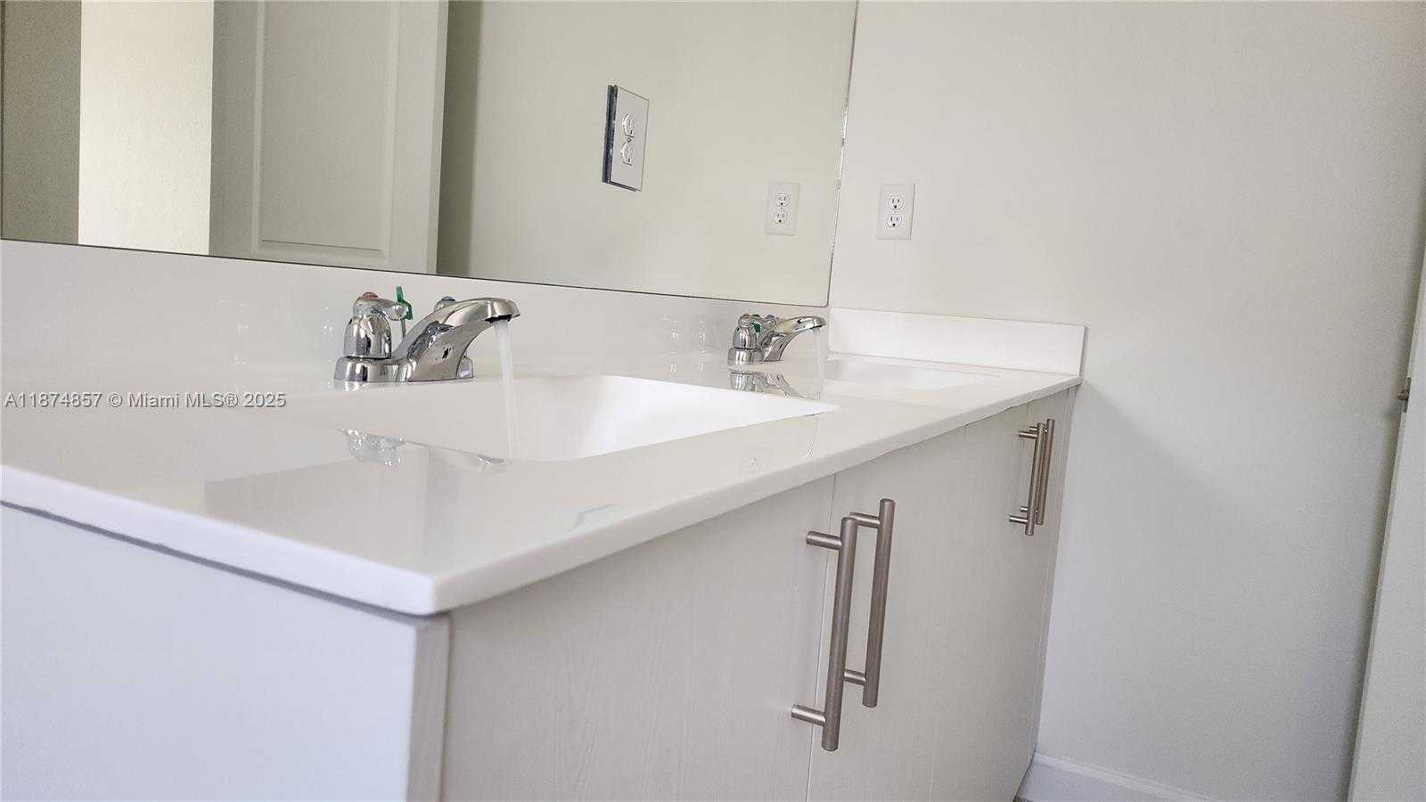 Small Image of 2965 SOUTH EAST 23RD AVE, Homestead Number 40
