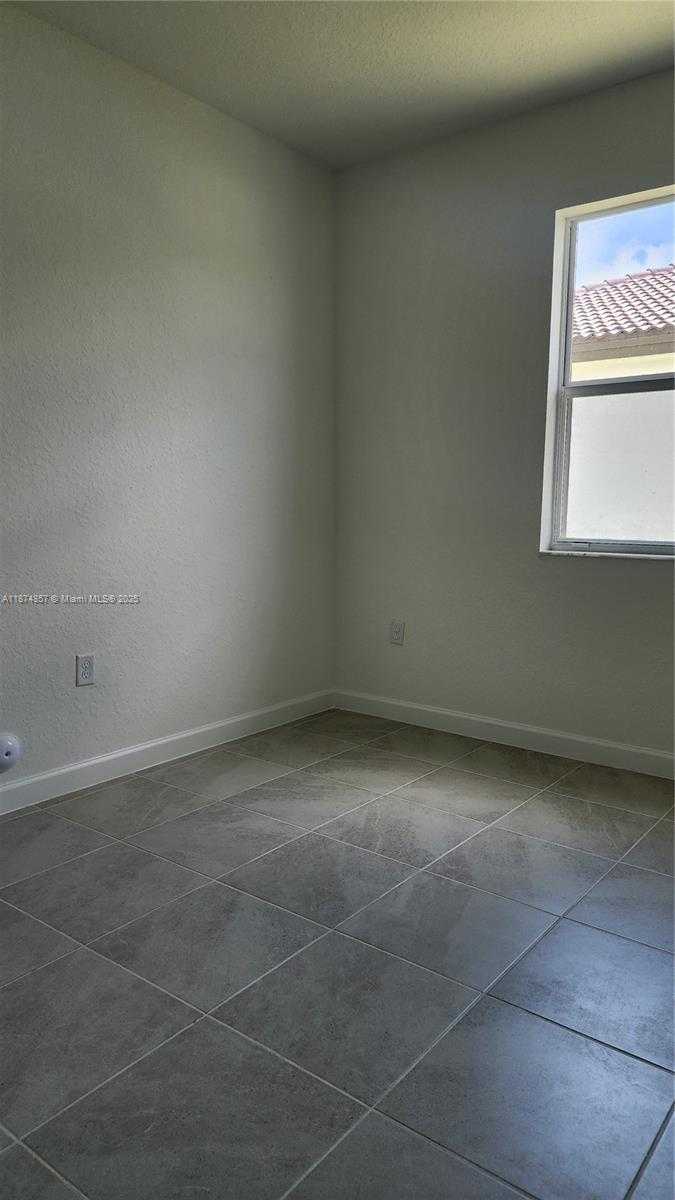Small Image of 2965 SOUTH EAST 23RD AVE, Homestead Number 46