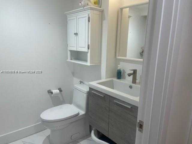 Small Image of 20185 EAST COUNTRY CLUB DR #308, Aventura Number 4