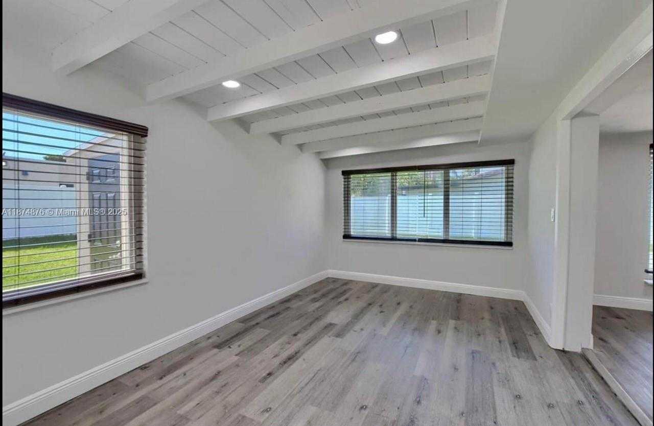 Small Image of 126 NORTH WEST 3RD CT, Boca Raton Number 11