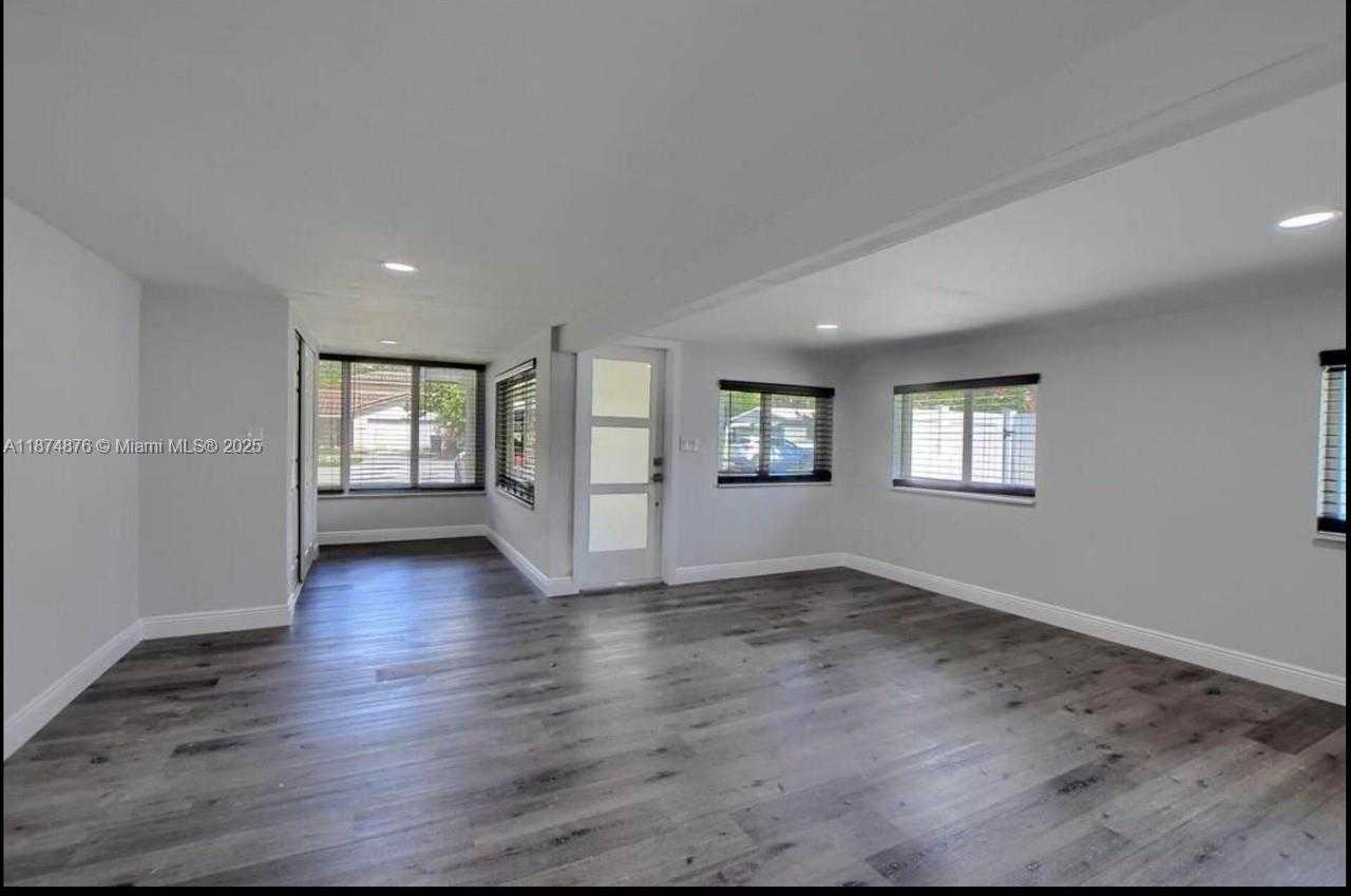 Small Image of 126 NORTH WEST 3RD CT, Boca Raton Number 15