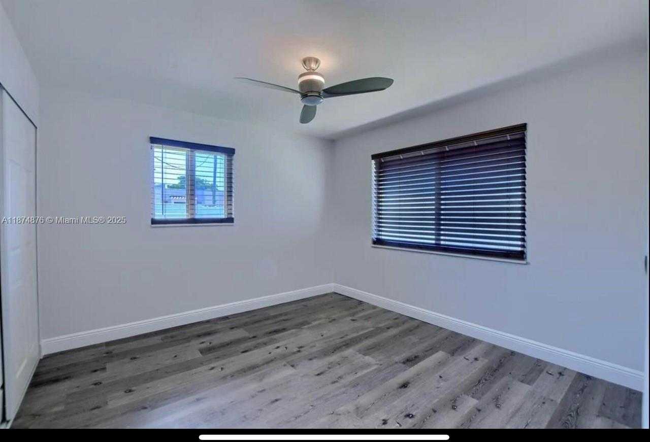 Small Image of 126 NORTH WEST 3RD CT, Boca Raton Number 16