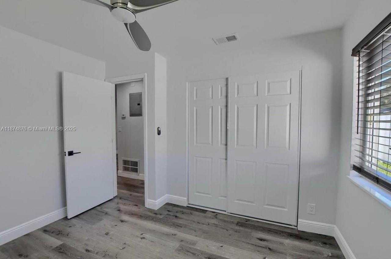 Small Image of 126 NORTH WEST 3RD CT, Boca Raton Number 18