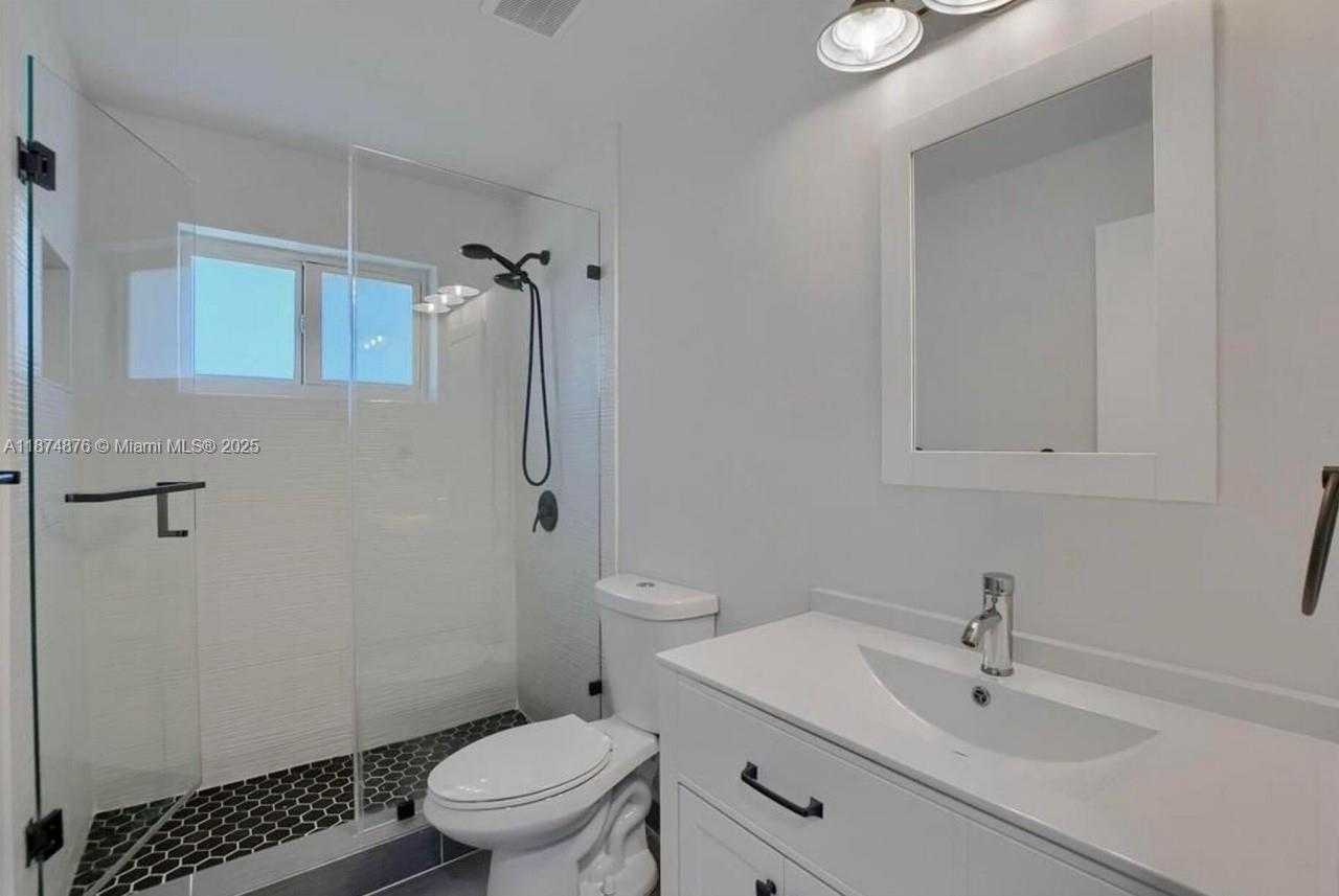 Small Image of 126 NORTH WEST 3RD CT, Boca Raton Number 23