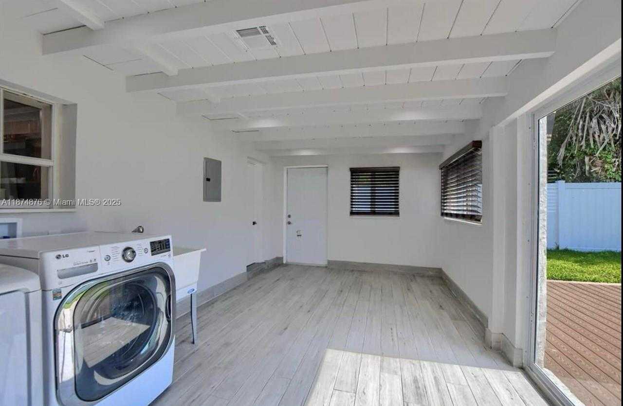 Small Image of 126 NORTH WEST 3RD CT, Boca Raton Number 35