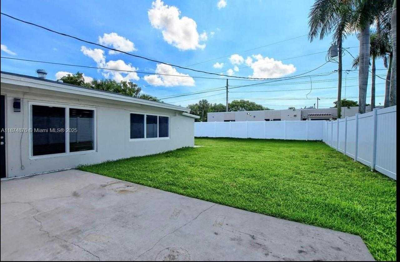 Small Image of 126 NORTH WEST 3RD CT, Boca Raton Number 37