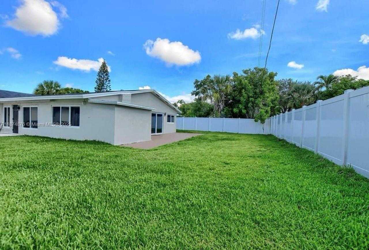 Small Image of 126 NORTH WEST 3RD CT, Boca Raton Number 39