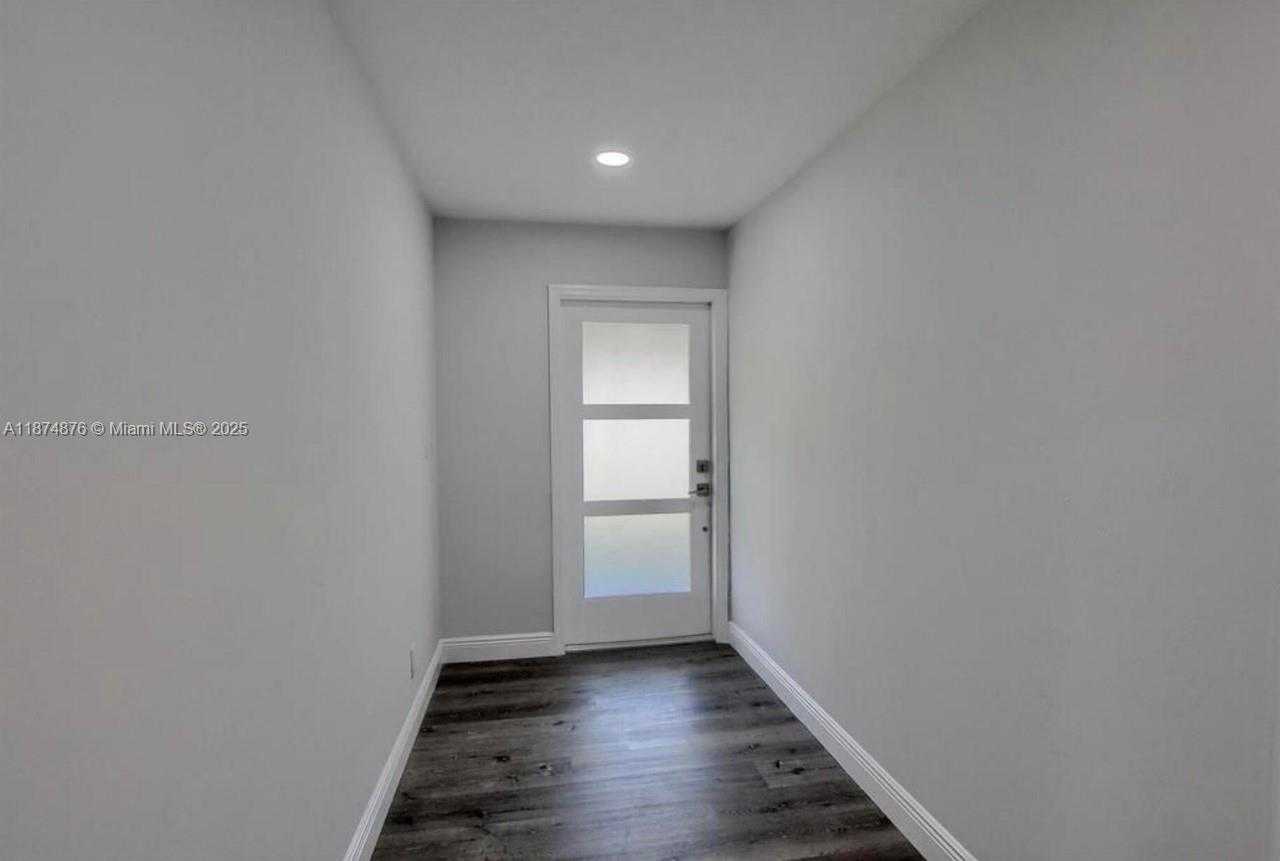 Small Image of 126 NORTH WEST 3RD CT, Boca Raton Number 4