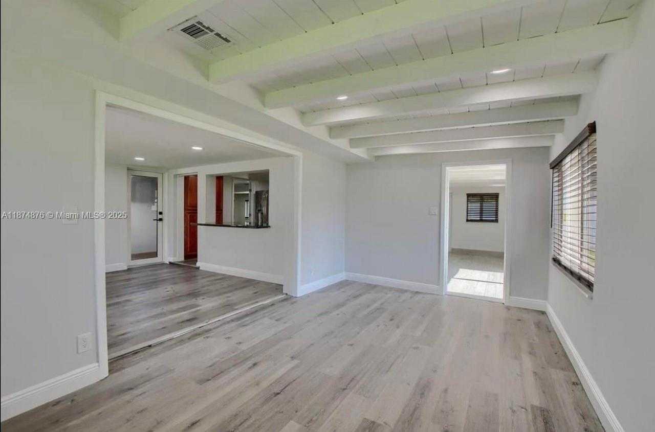Small Image of 126 NORTH WEST 3RD CT, Boca Raton Number 9