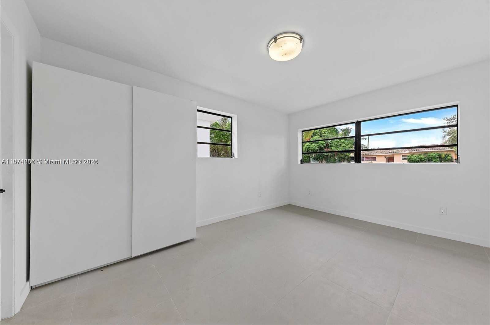 Small Image of 7525 ADVENTURE AVE #1, North Bay Village Number 16