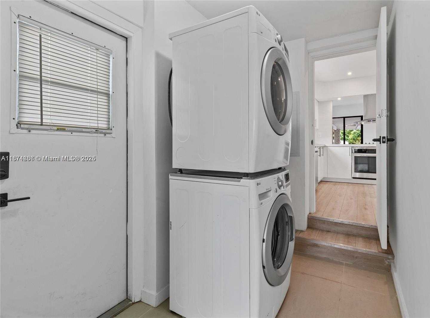Small Image of 7525 ADVENTURE AVE #1, North Bay Village Number 17