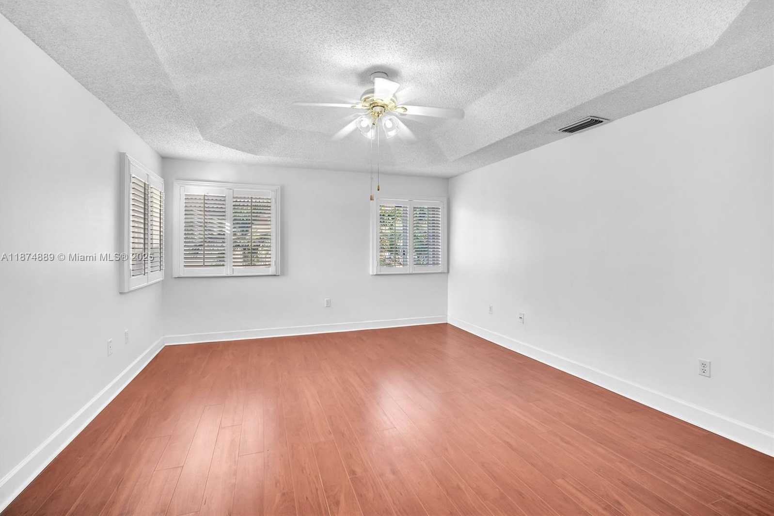 Small Image of 11247 NORTH WEST 58TH TER #11247, Doral Number 14