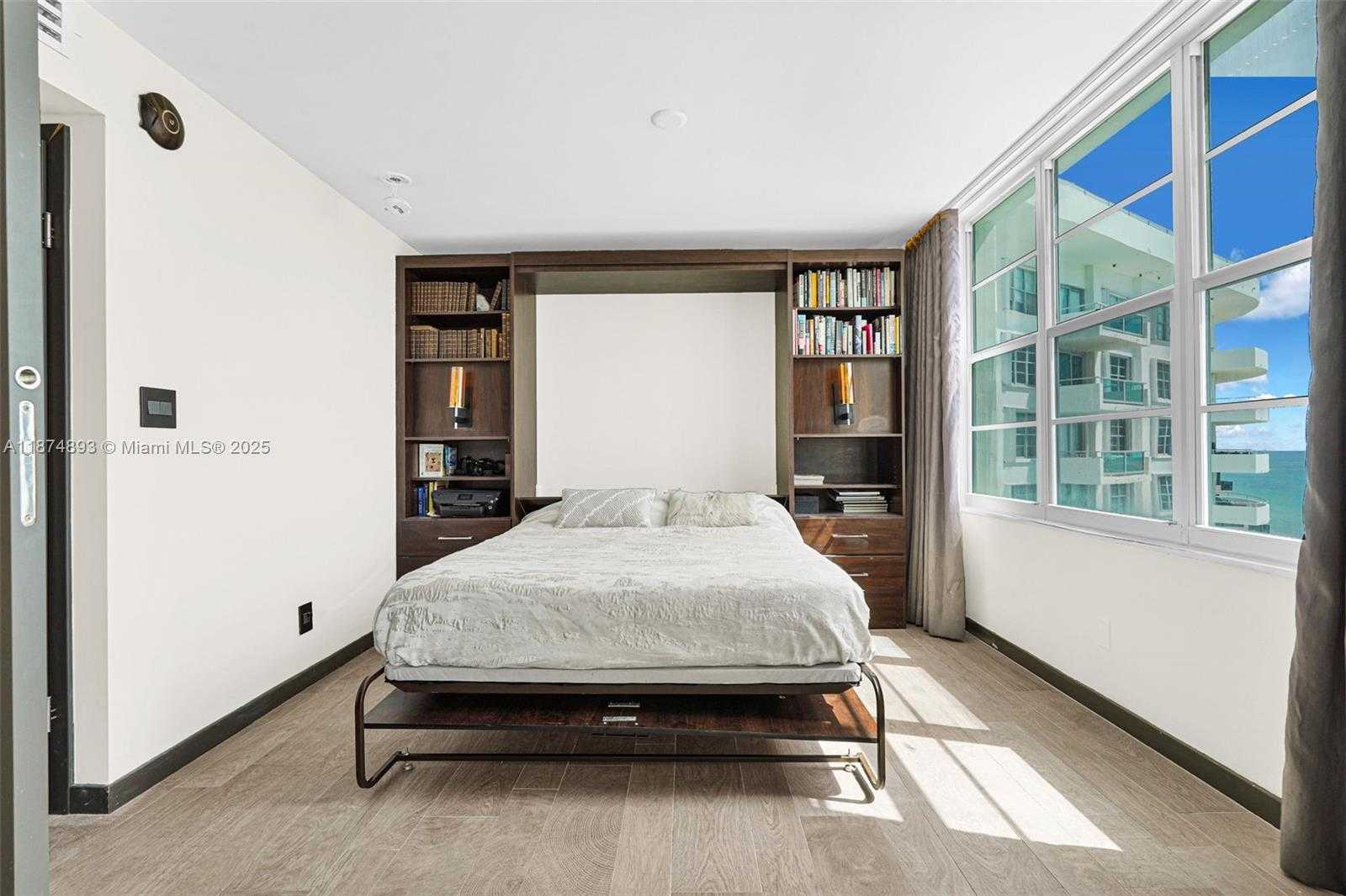 Small Image of 5151 COLLINS AVE #1519, Miami Beach Number 10