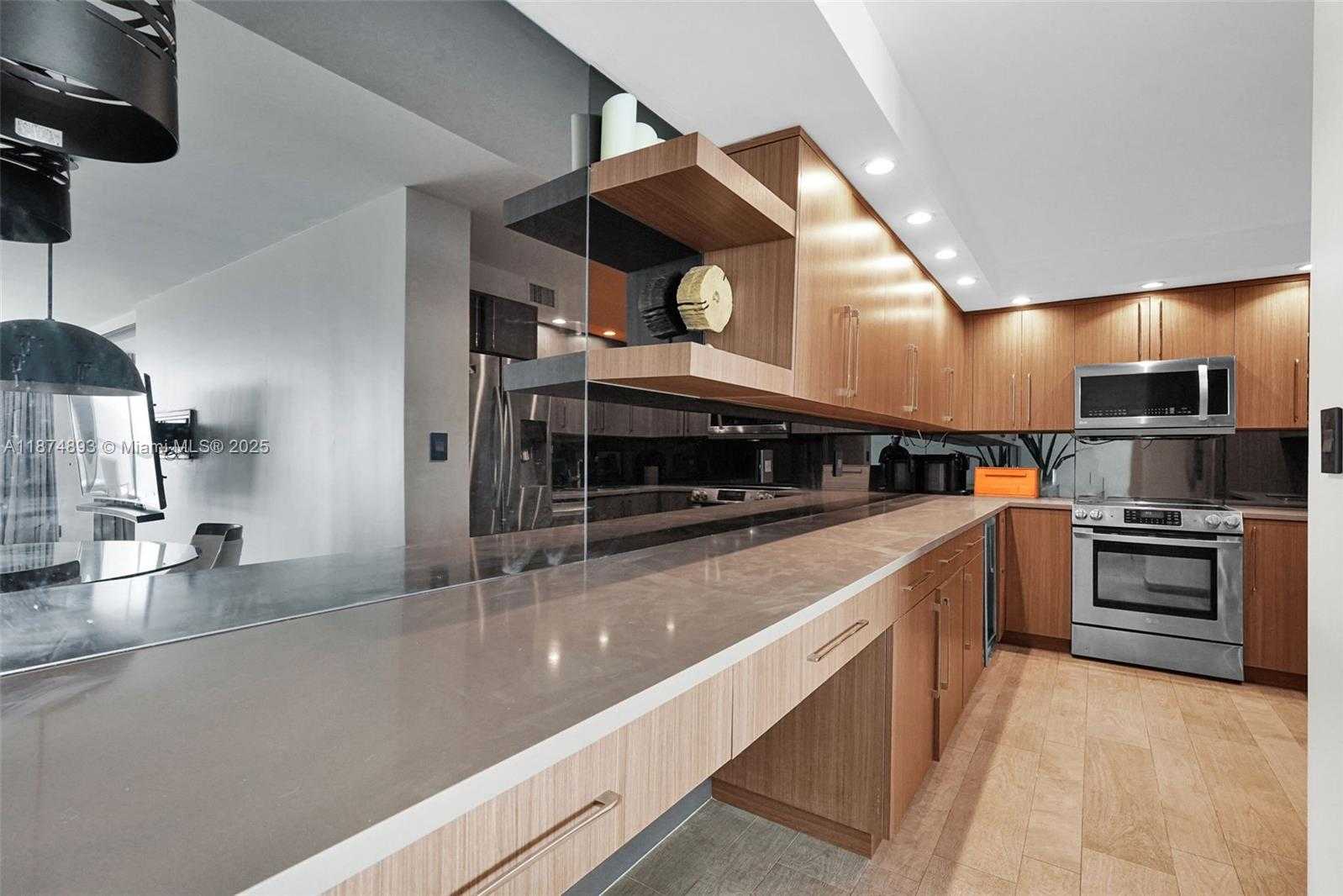 Small Image of 5151 COLLINS AVE #1519, Miami Beach Number 20