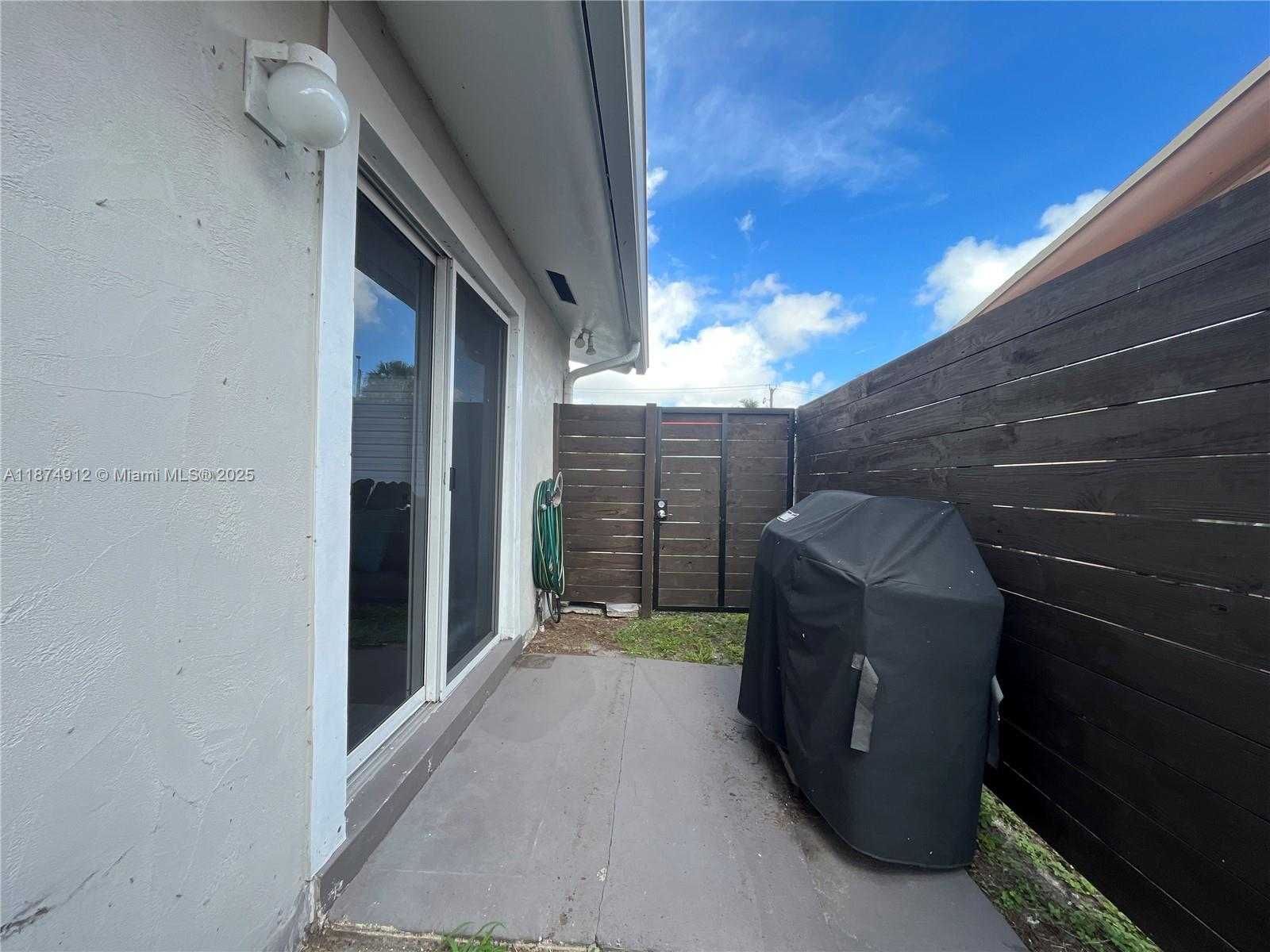 Small Image of 130 NORTH WEST 57TH ST #1, Oakland Park Number 11