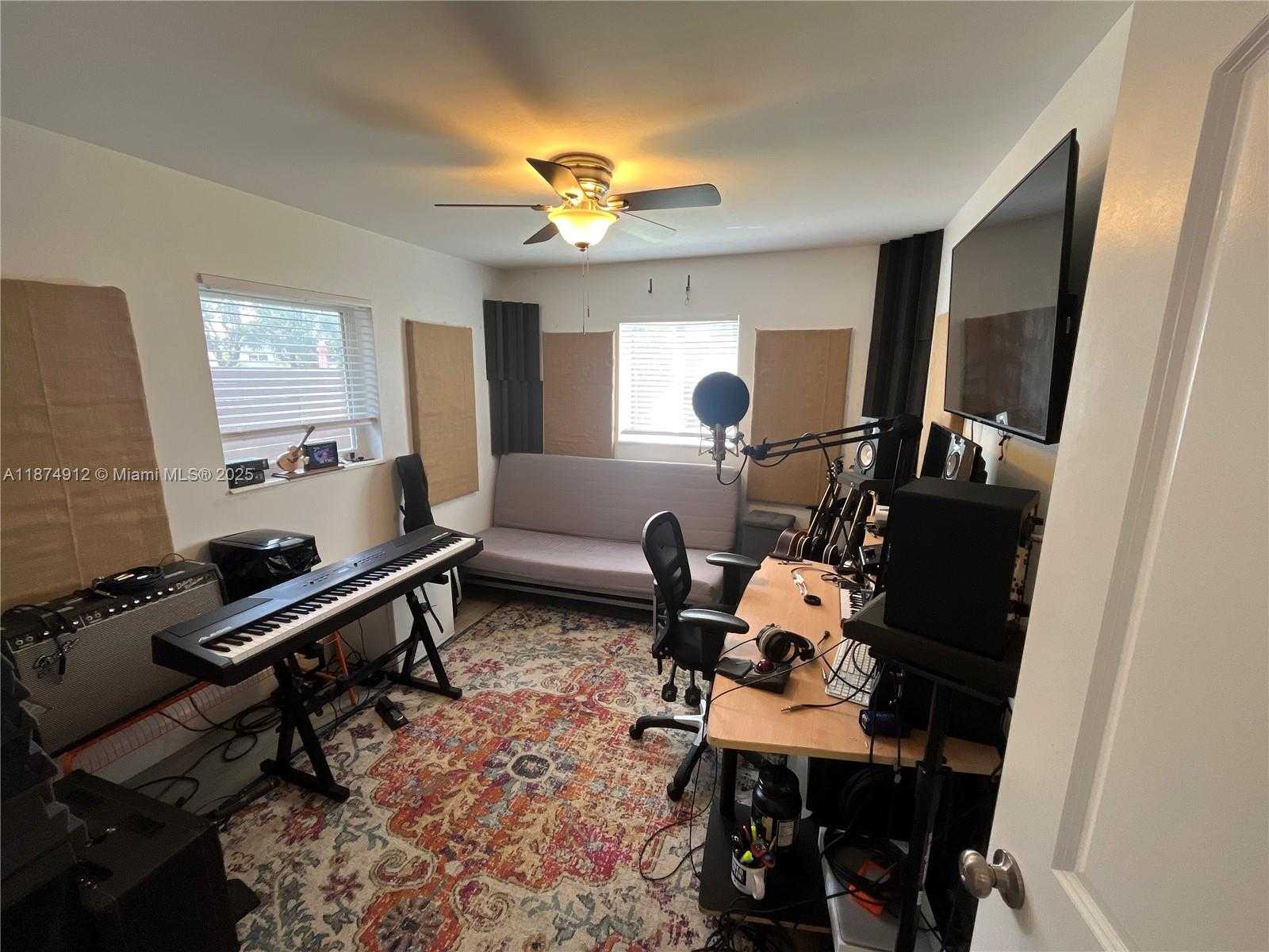 Small Image of 130 NORTH WEST 57TH ST #1, Oakland Park Number 8