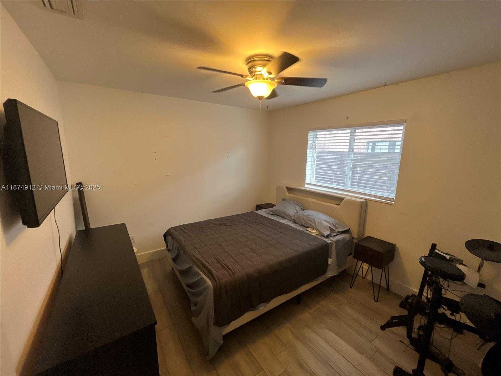 Small Image of 130 NORTH WEST 57TH ST #1, Oakland Park Number 9