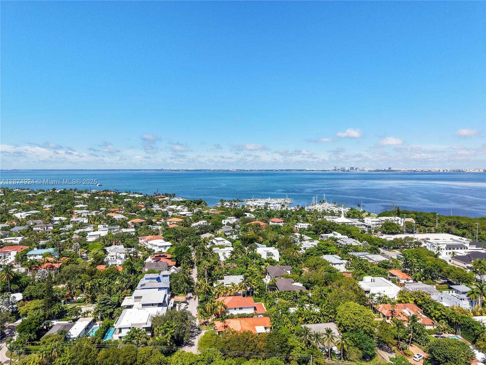 Small Image of 101 CRANDON BLVD #381, Key Biscayne Number 6
