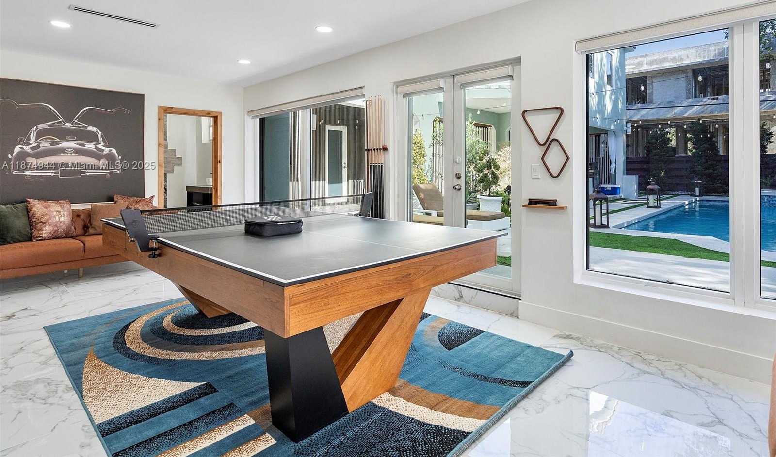 Small Image of 4431 ALTON RD, Miami Beach Number 7