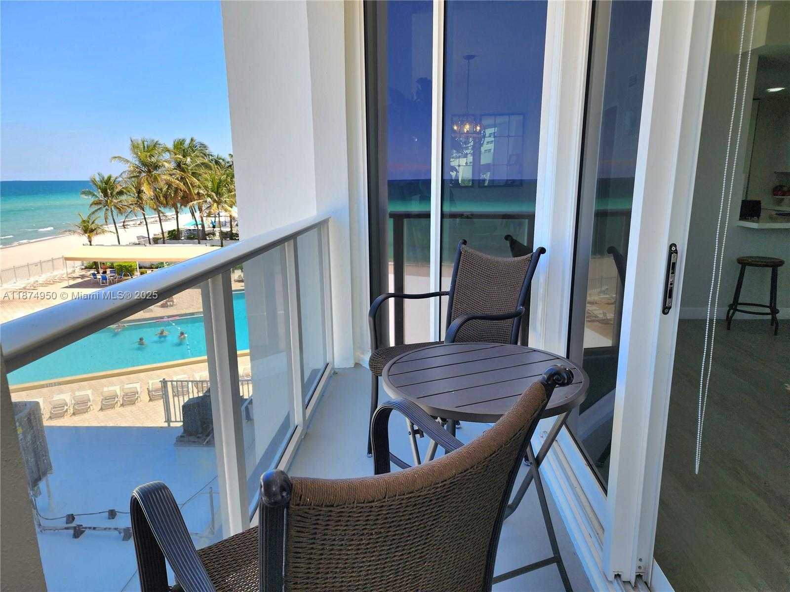 Small Image of 3505 SOUTH OCEAN DR #312, Hollywood Number 11