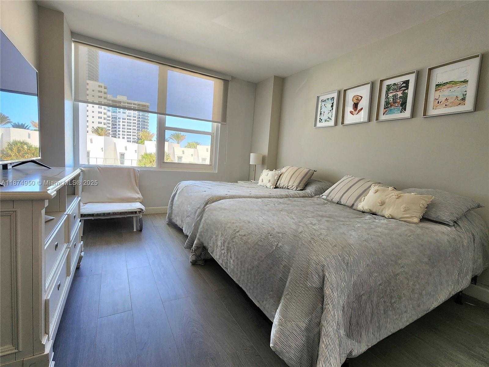 Small Image of 3505 SOUTH OCEAN DR #312, Hollywood Number 18