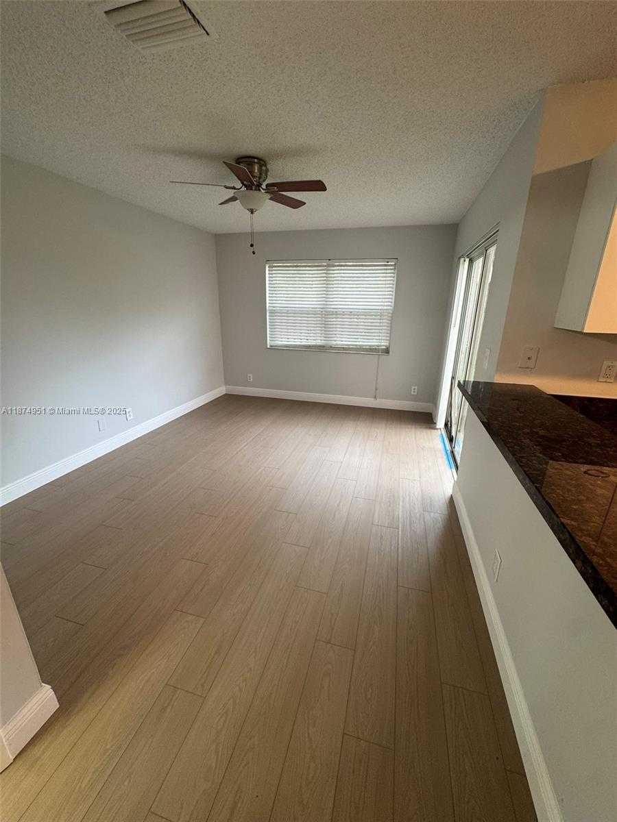 Small Image of 10931 NORTH WEST 12TH PL, Plantation Number 10