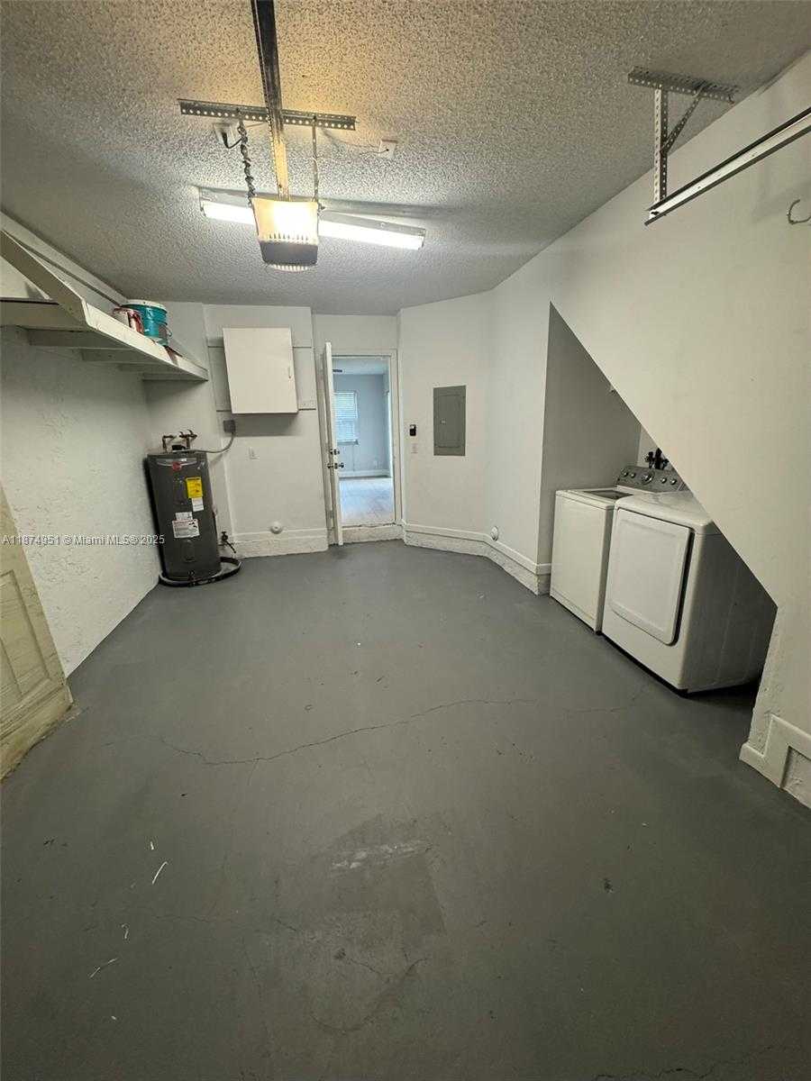 Small Image of 10931 NORTH WEST 12TH PL, Plantation Number 34