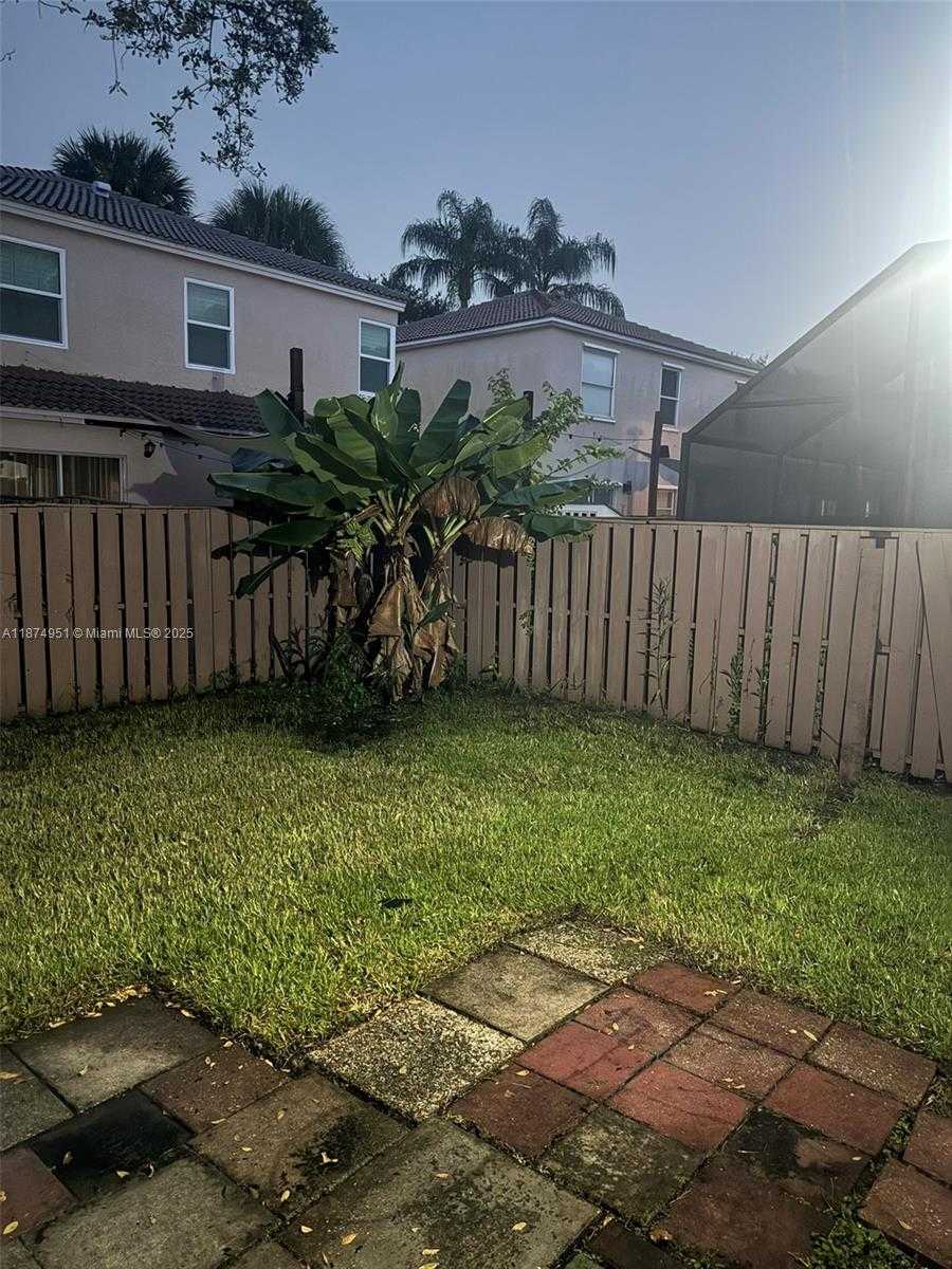 Small Image of 10931 NORTH WEST 12TH PL, Plantation Number 36