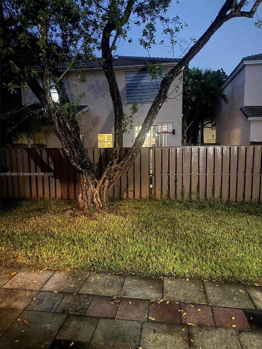 Small Image of 10931 NORTH WEST 12TH PL, Plantation Number 37