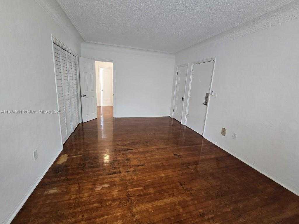 Small Image of 850 JEFFERSON AVE #4, Miami Beach Number 4