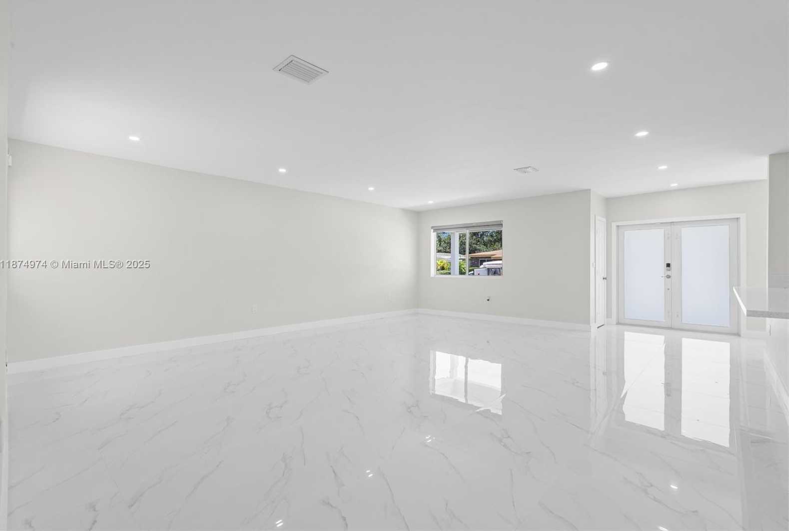 Small Image of 230 NORTH WEST 33RD TER, Lauderhill Number 15