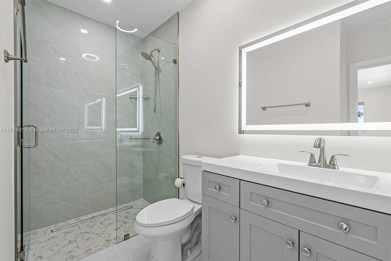 Small Image of 230 NORTH WEST 33RD TER, Lauderhill Number 28