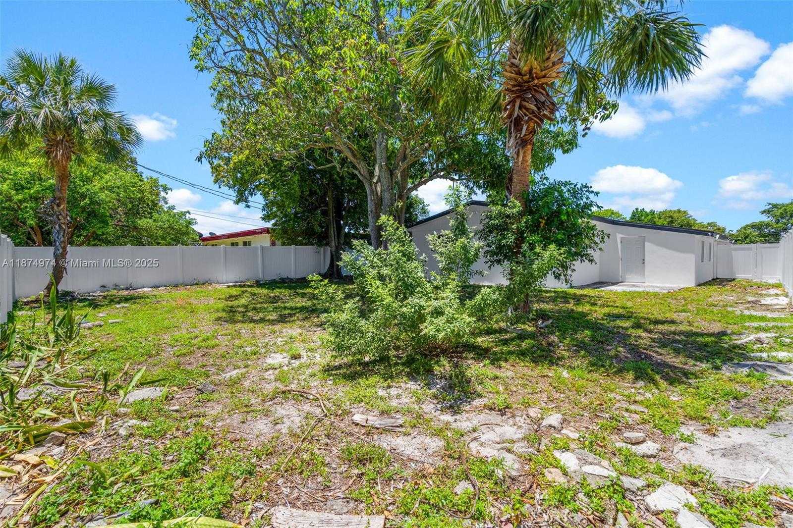 Small Image of 230 NORTH WEST 33RD TER, Lauderhill Number 40