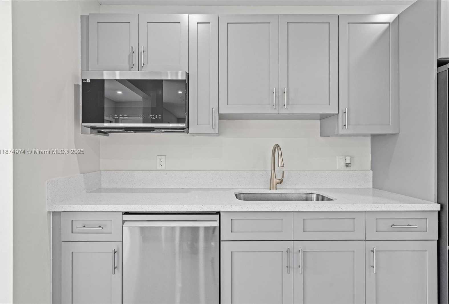 Small Image of 230 NORTH WEST 33RD TER, Lauderhill Number 6