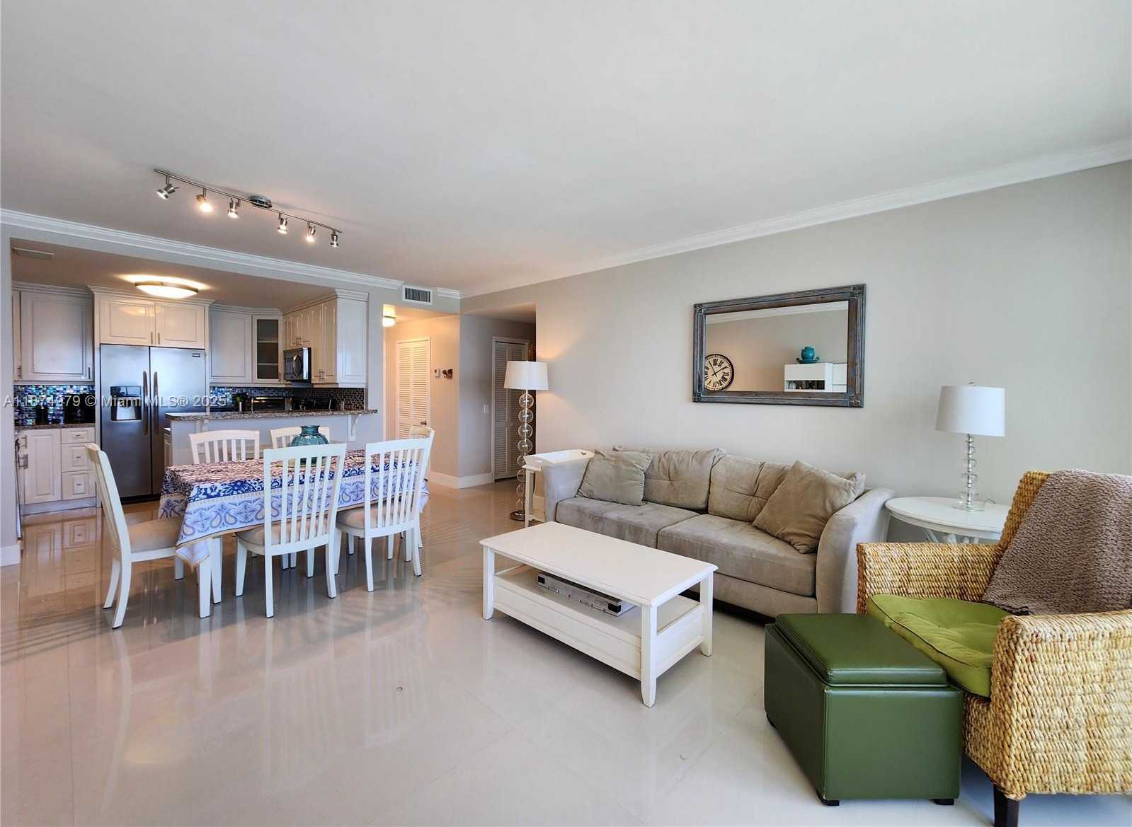 Small Image of 3505 SOUTH OCEAN DR #1220, Hollywood Number 10