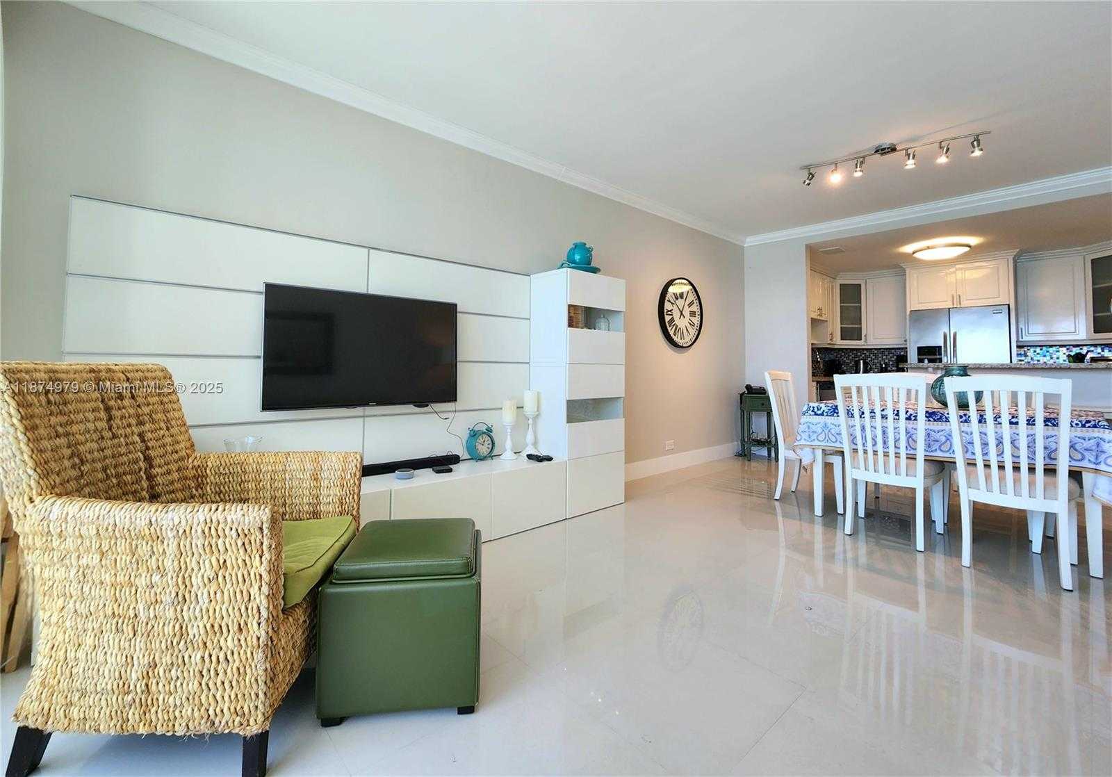 Small Image of 3505 SOUTH OCEAN DR #1220, Hollywood Number 11