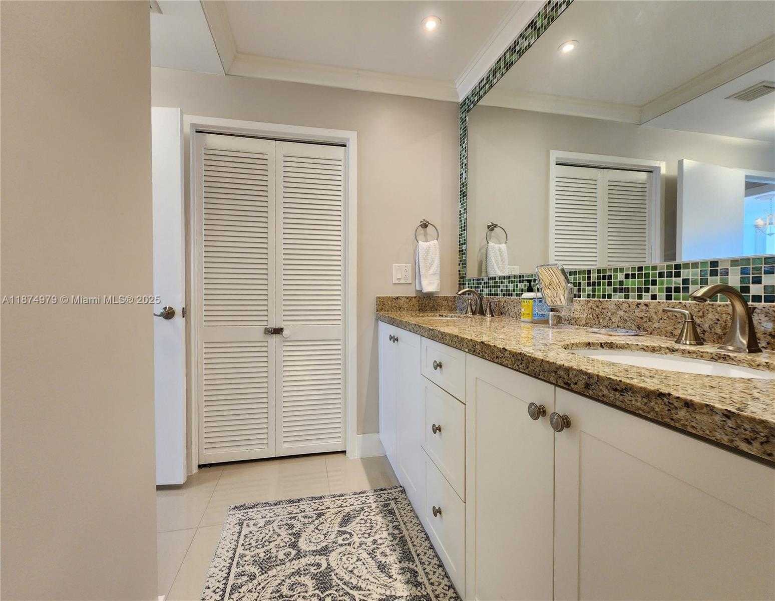 Small Image of 3505 SOUTH OCEAN DR #1220, Hollywood Number 15