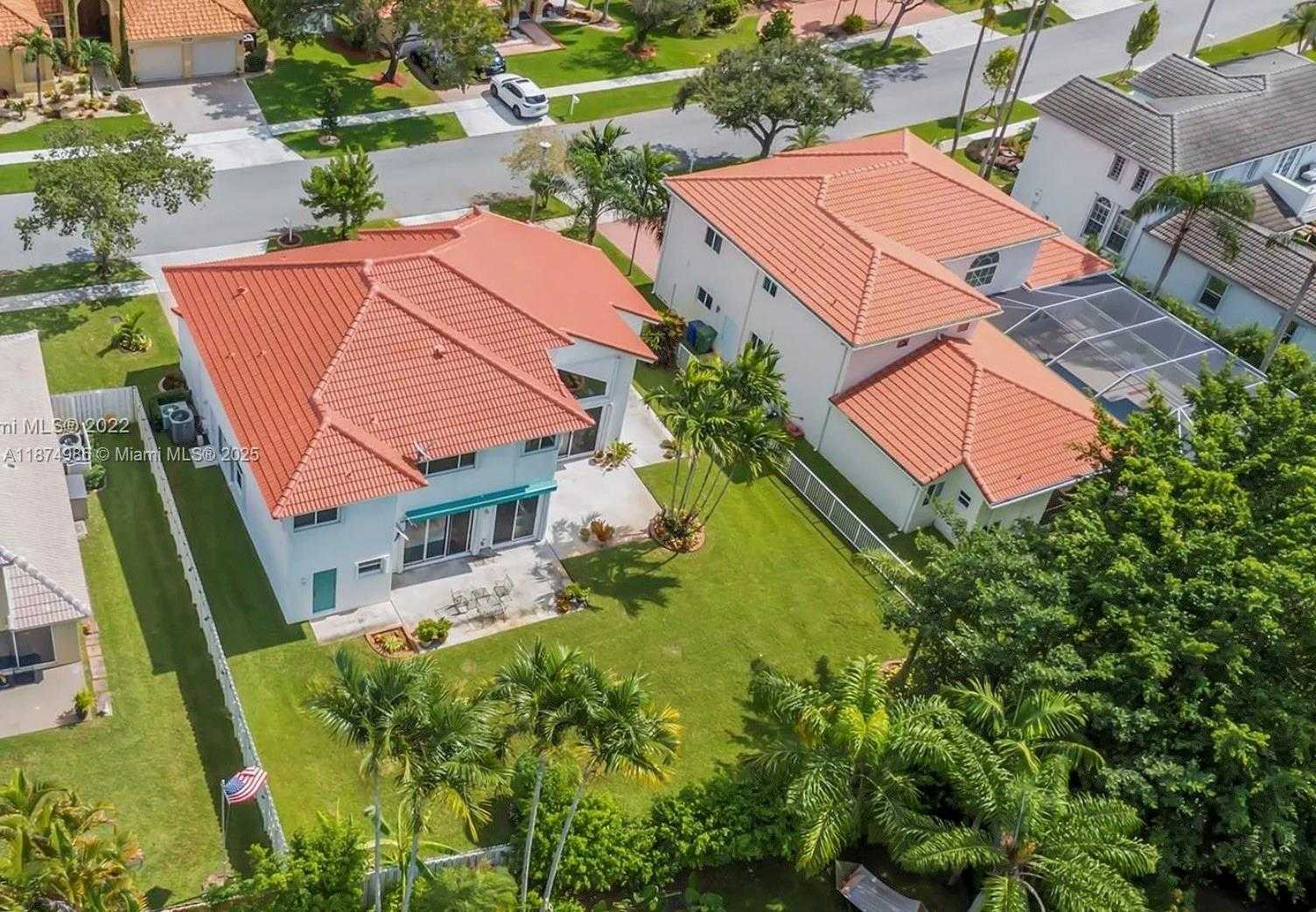 Small Image of 1120 NORTH WEST 179TH AVE, Pembroke Pines Number 2