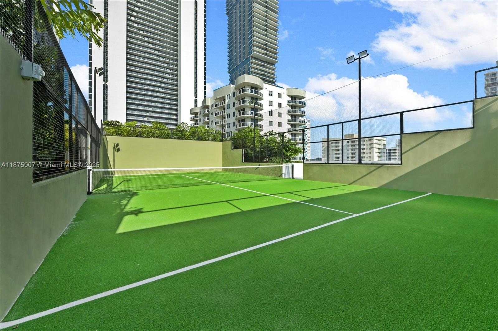 Small Image of 700 NORTH EAST 24TH ST #4504, Miami Number 21