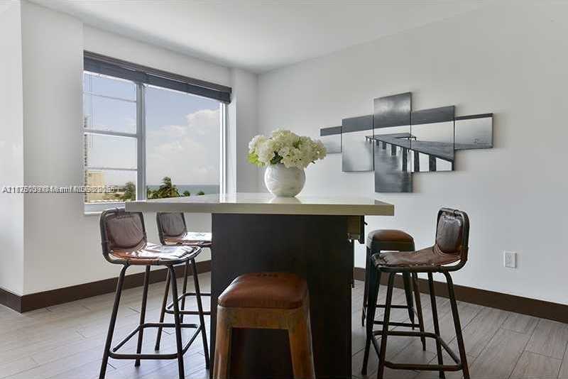 Small Image of 5255 COLLINS AVE #4G, Miami Beach Number 3