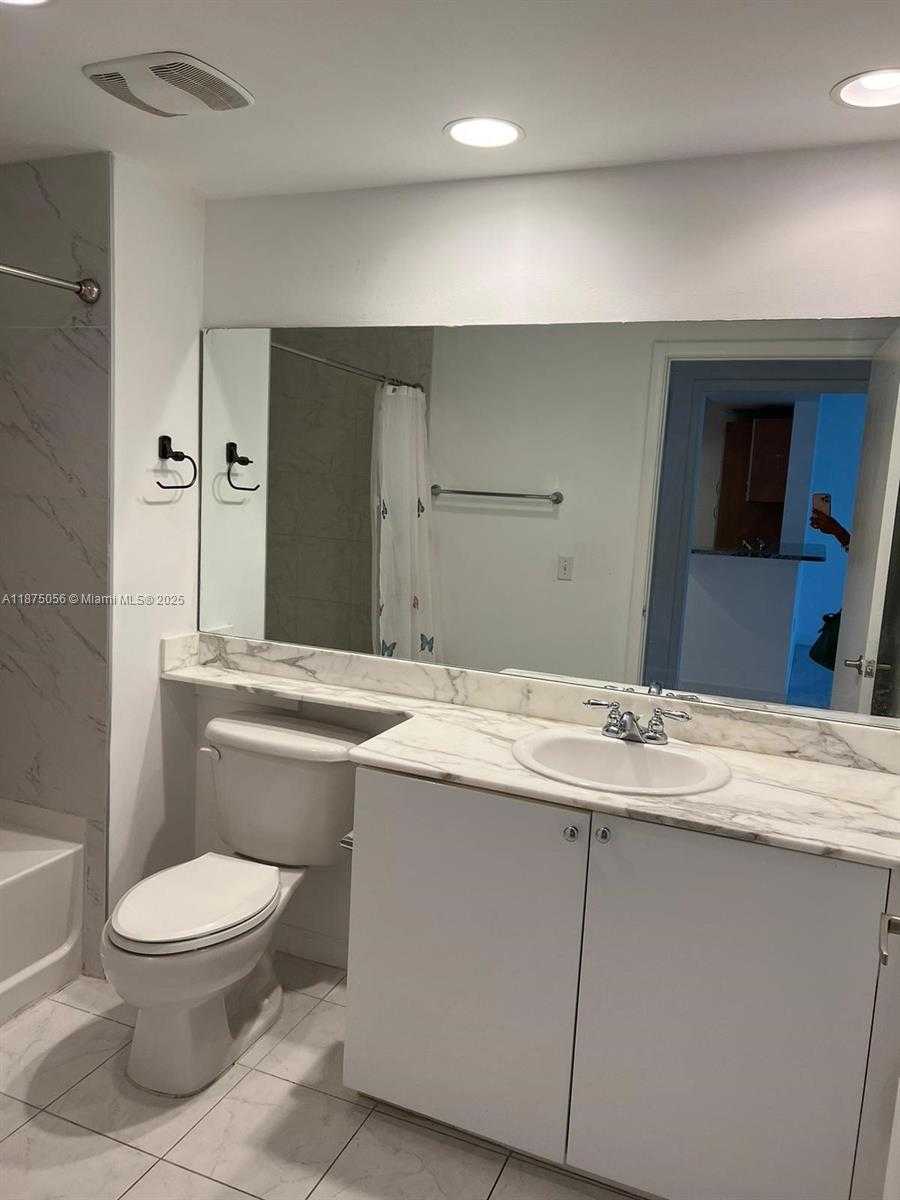 Small Image of 2775 NORTH EAST 187TH ST #310, Aventura Number 7