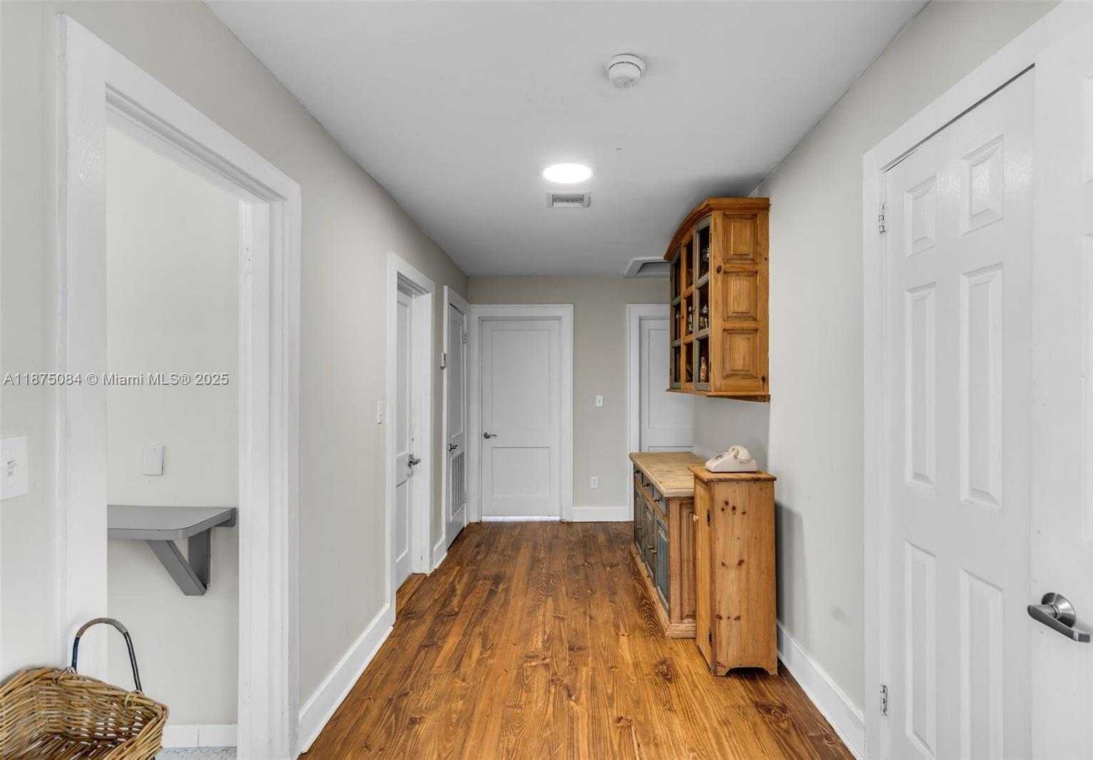Small Image of 314 NORTH EAST 26TH TER #B, Miami Number 6