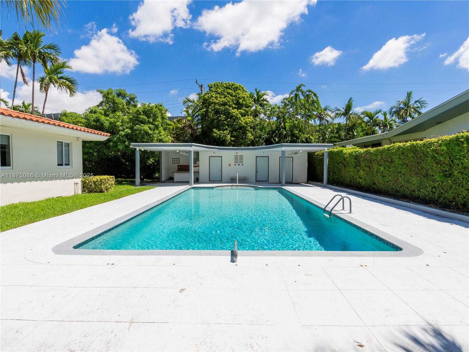 Small Image of 55 PINTA RD, Miami Number 12