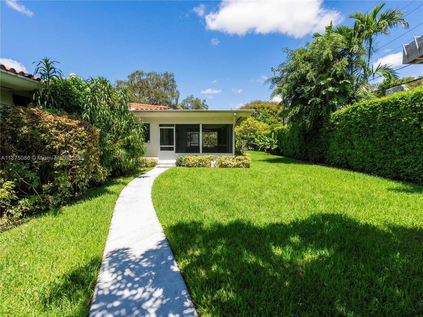 Small Image of 55 PINTA RD, Miami Number 13