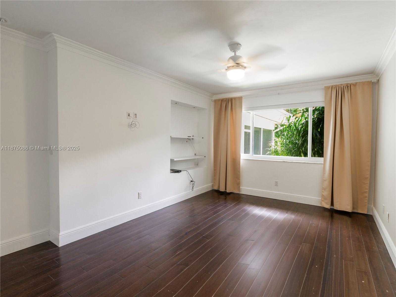 Small Image of 55 PINTA RD, Miami Number 23