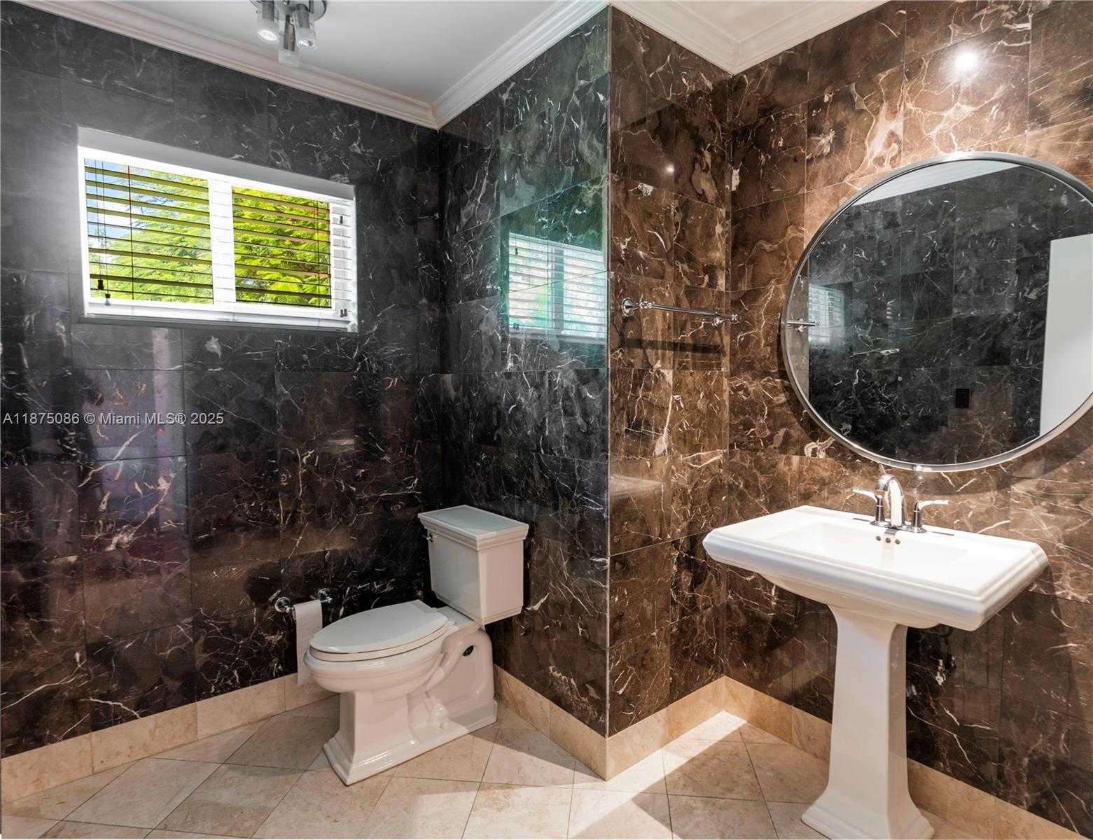 Small Image of 55 PINTA RD, Miami Number 25