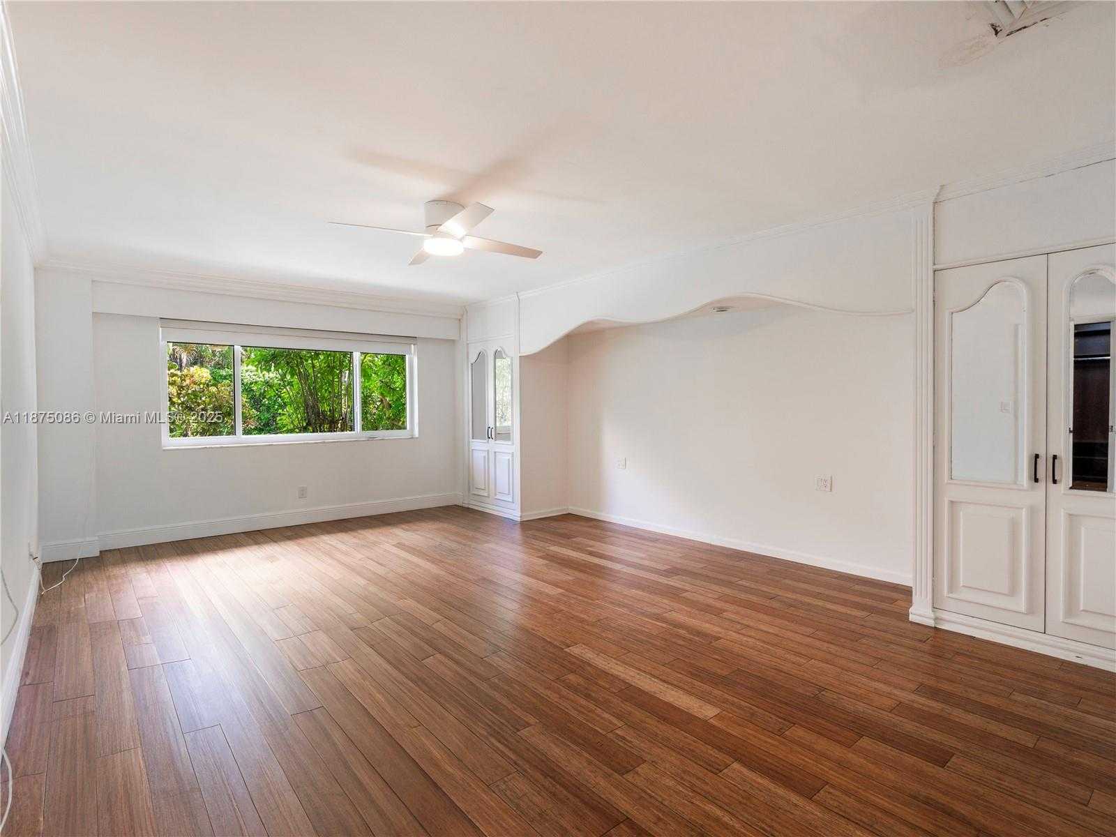 Small Image of 55 PINTA RD, Miami Number 26