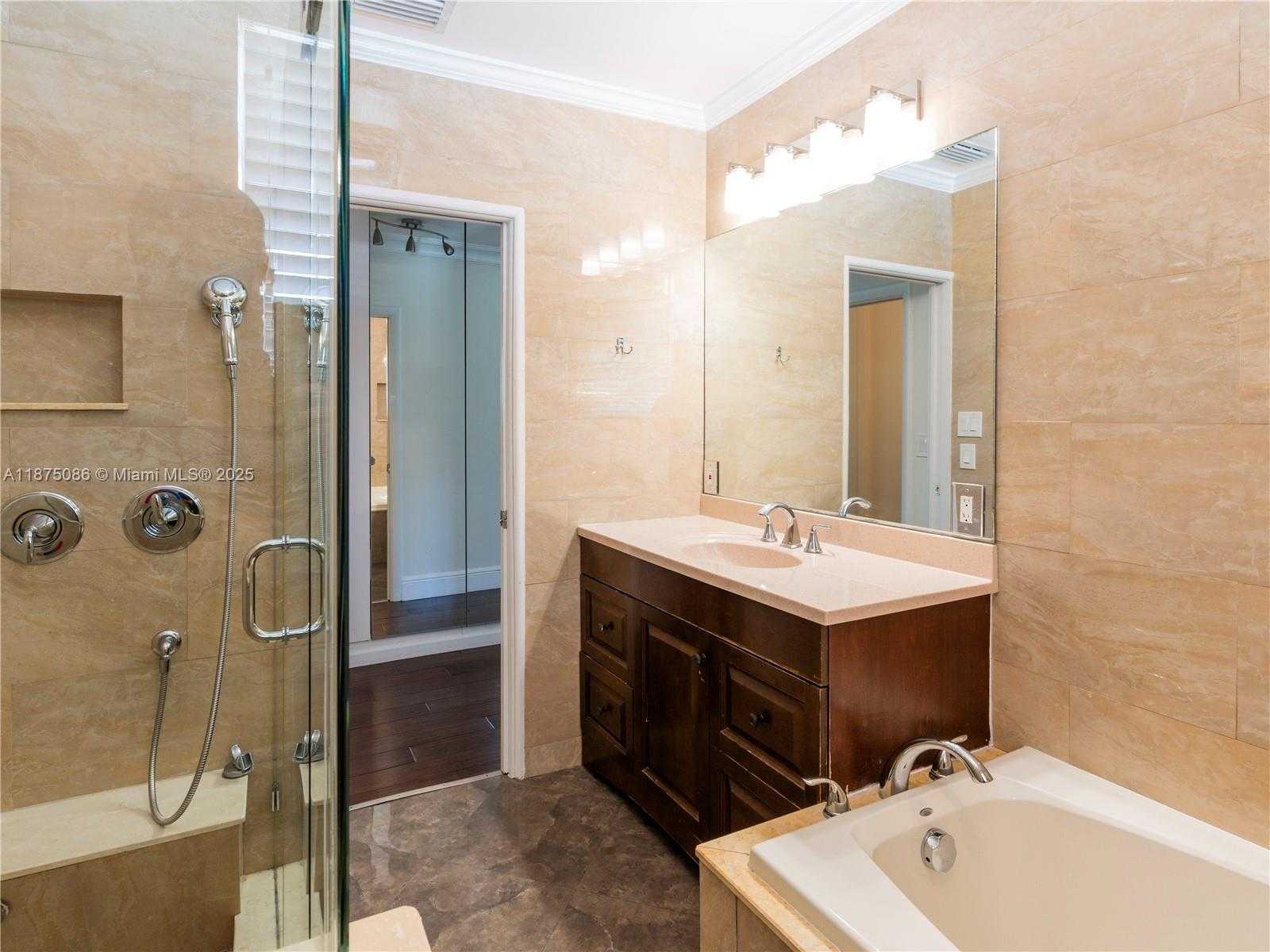 Small Image of 55 PINTA RD, Miami Number 33