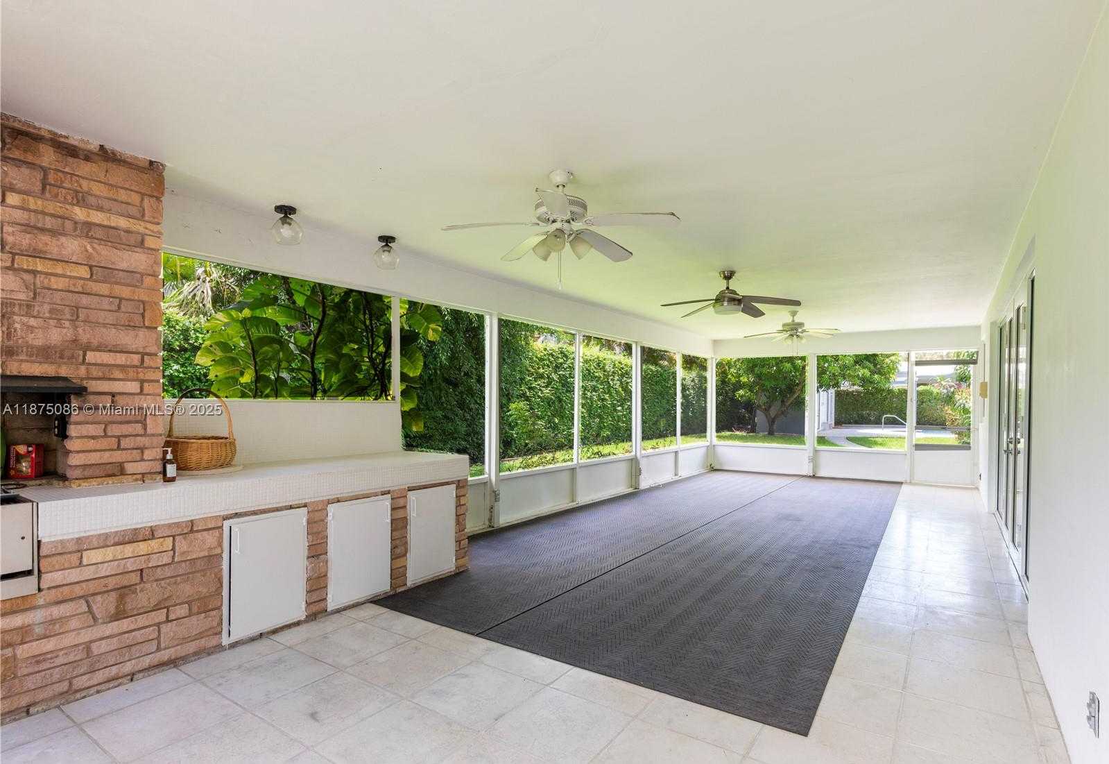 Small Image of 55 PINTA RD, Miami Number 41